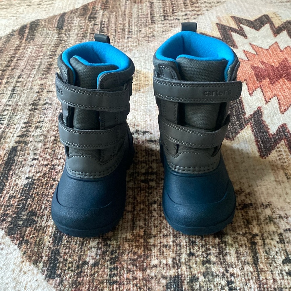 Kids snow boots